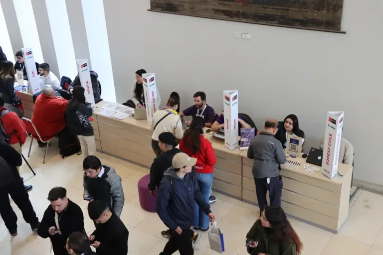 Más de 3.000 vacantes se ofrecerán en la 9° versión de la feria Punto Empleo