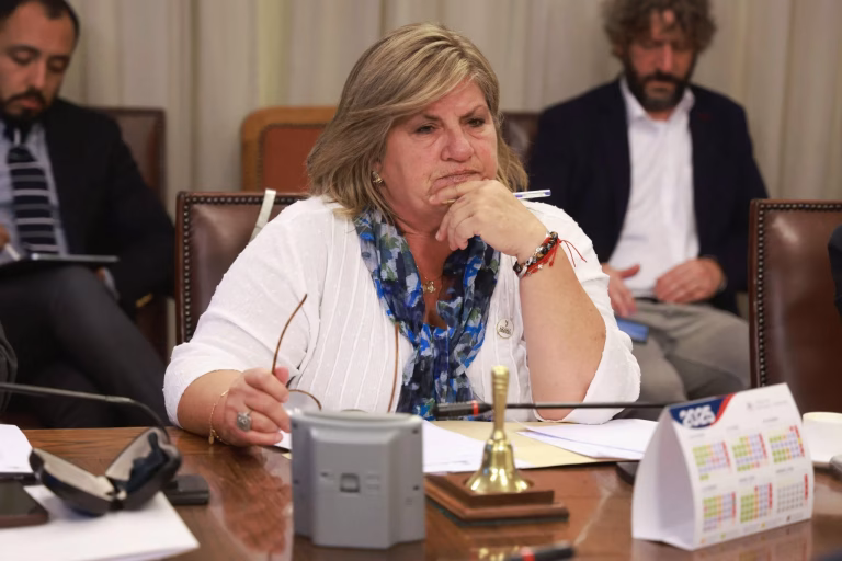 Diputada Gloria Naveillan destapa irregularidad en el MINVU y Contraloría ordena recuperar millonario bono