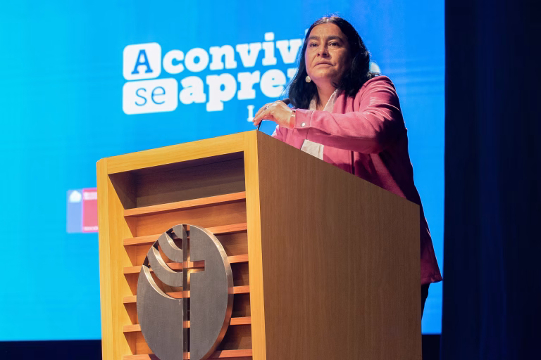 La UCT recibió a más de 700 docentes en masivo encuentro regional del programa A Convivir se Aprende