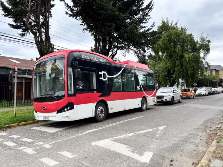 Finaliza periodo de consultas para licitación de buses eléctricos en Villarrica