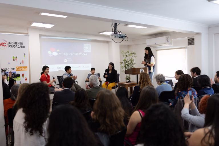 Más de 1.300 niñas y niños entregan sus propuestas a candidaturas presidenciales y parlamentarias