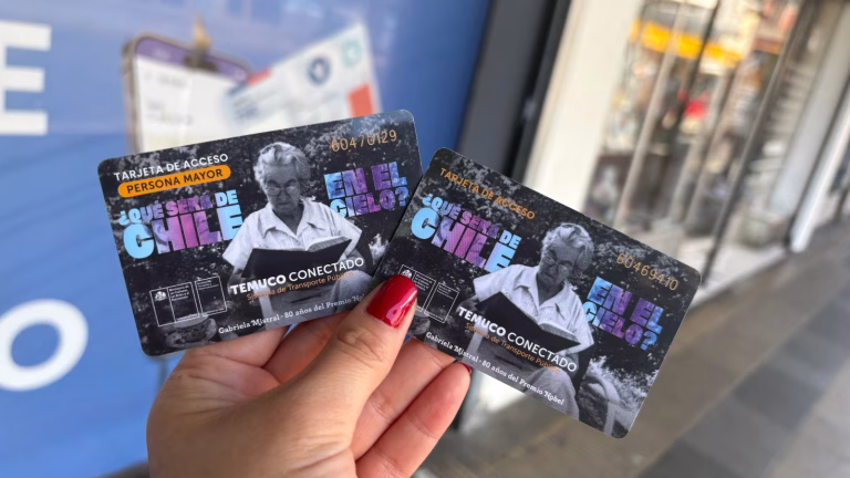 ¡TRIVIA! ANUNCIAN TARJETAS DE TRANSPORTE EDICIÓN ESPECIAL DE GABRIELA MISTRAL