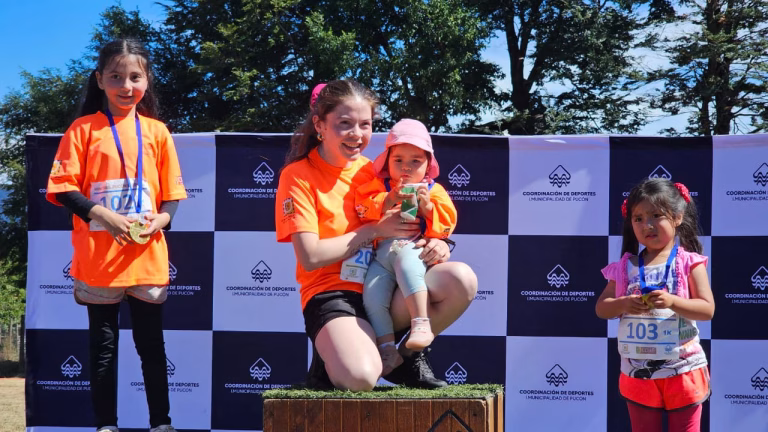 Pucón Outdoor 2026 llevó deporte rural a Paillaco con trail, vóleibol y fútbol 7