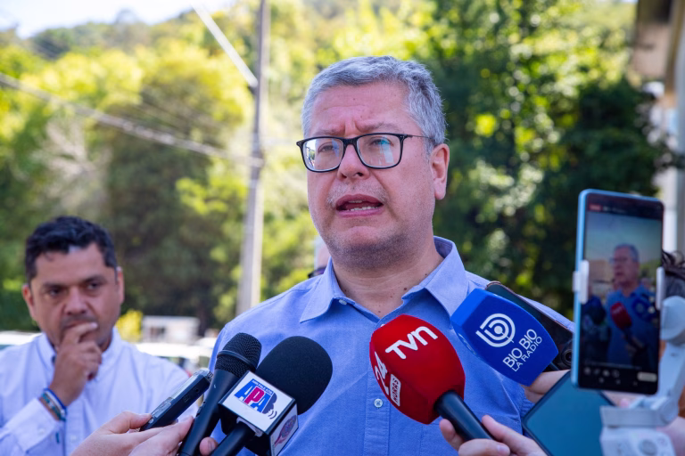 Alcalde Roberto Neira aclara imprecisiones del gobernador Saffirio en torno a proceso de licitación del nuevo Mercado de Temuco