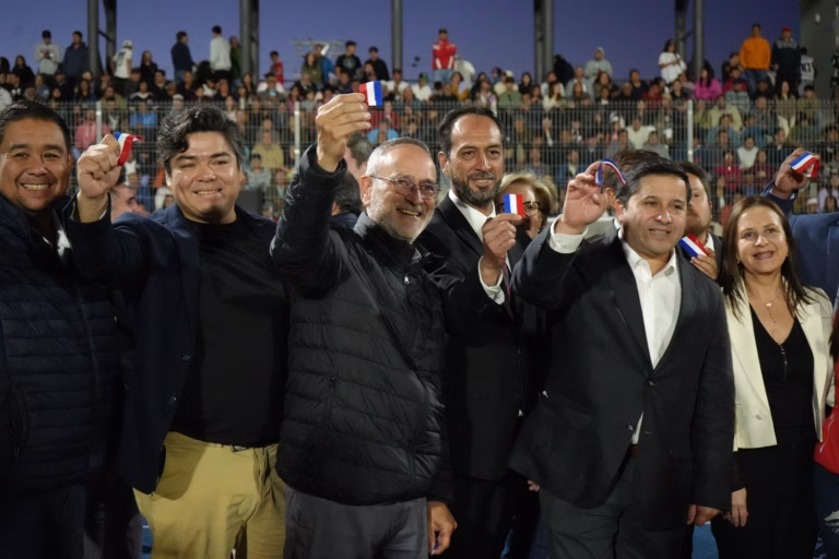 Lautaro inaugura Parque Estadio con históricos del fútbol chileno