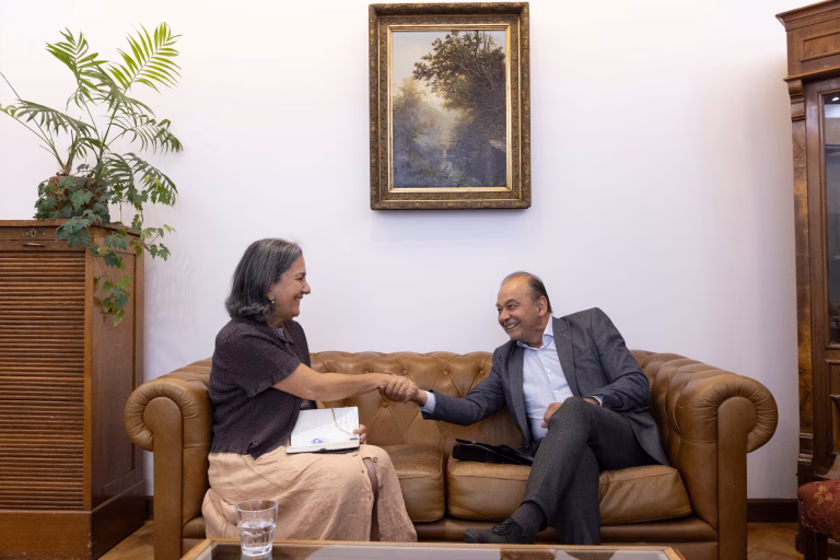 Senador Ricardo Celis se reúne con ministra de Salud, valora alerta sanitaria y advierte situación crítica en La Araucanía