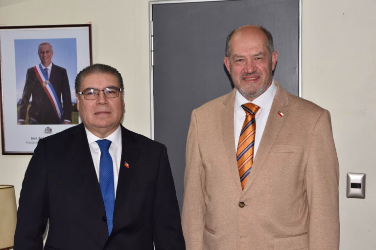 Dr. José Bravo asume como nuevo Seremi de Salud en La Araucanía