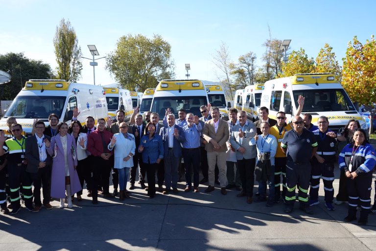 Malleco moderniza su red de urgencias con 11 ambulancias de alto estándar para fortalecer la atención de salud