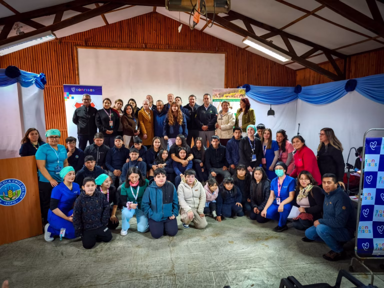 Tercer operativo dental “Ruta Sonrisas-SOFO” benefició a 110 niños en zona rural de Vilcún