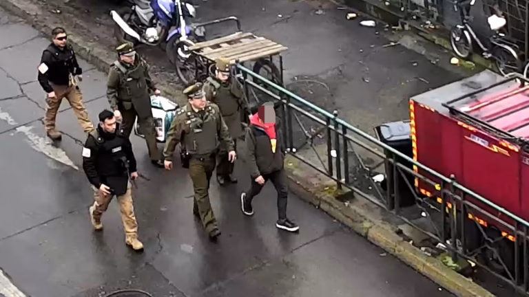 Capturan a “Ruperto” en Feria Pinto: delincuente con casi 300 detenciones vuelve a caer en Temuco