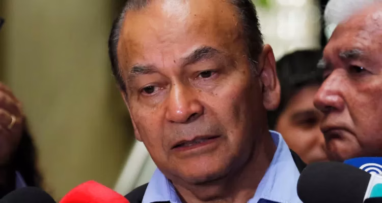 Ricardo Celis critica al Gobierno y acusa que ministra de Medio Ambiente aún duda del origen humano del cambio climático