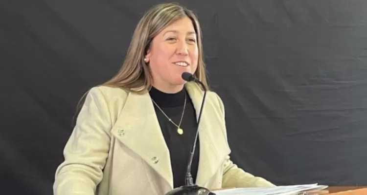 Padre de alcaldesa de Vilcún recibió $50 millones de programa que prohibía beneficiar a familiares de autoridades