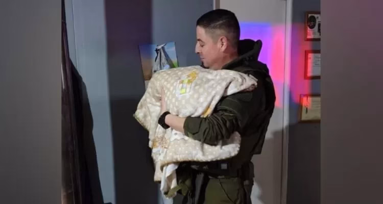 Carabineros asisten parto de emergencia en Lautaro: madre aseguró que desconocía su embarazo