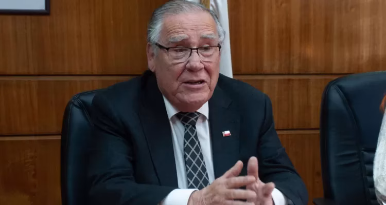 Ministro Campos plantea que agricultores deberán pagar por el uso del agua y genera inquietud en La Araucanía
