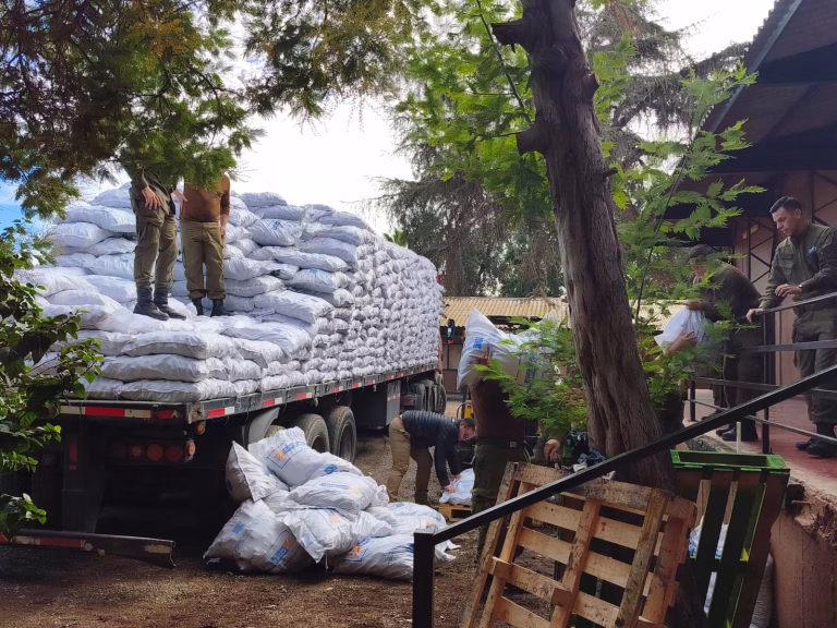 El agro del sur se une para apoyar a agricultores afectados por temporales en el norte del país