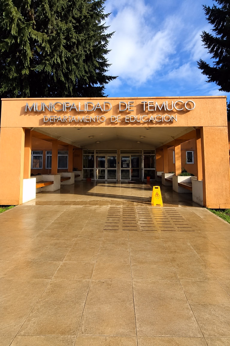 Centro de Padres de Escuela Rural Mollulco denuncia al DAEM Temuco por presunta persecución y discriminación