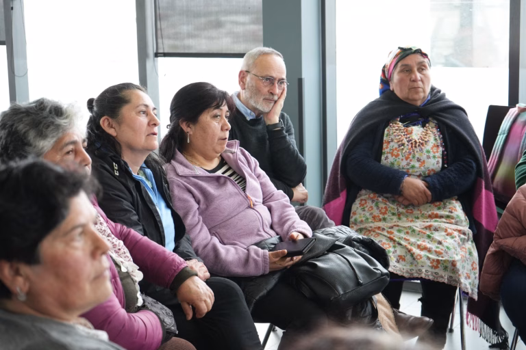 Gobernador Saffirio respalda a organizaciones campesinas ante resolución del SAG sobre semillas