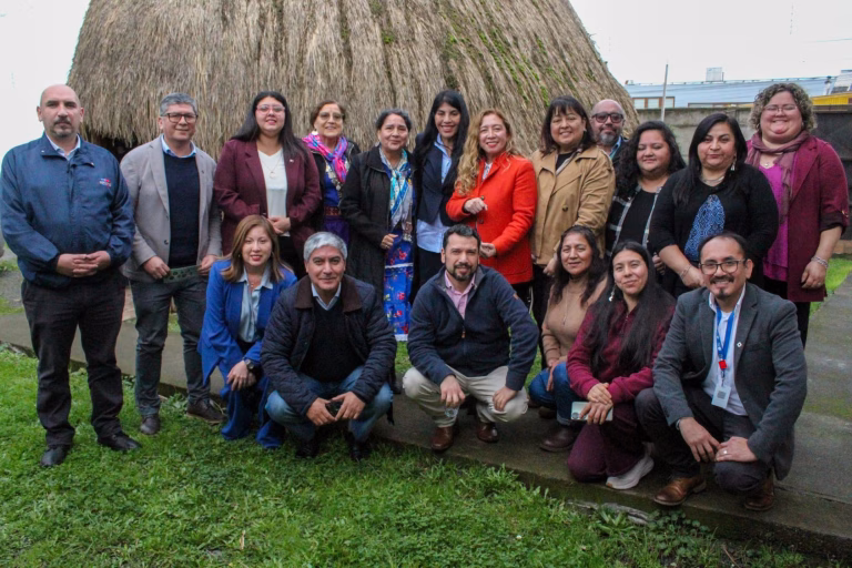 Ministra de Ciencia destaca el talento de emprendedoras mapuche en visita a Nueva Imperial