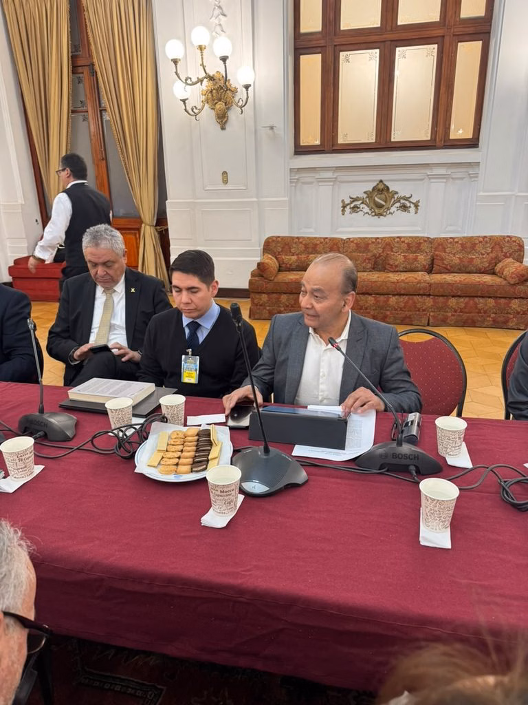 ¿Qué profesionales necesitará Chile? Senador Celis impulsa mesa para anticipar el trabajo del futuro