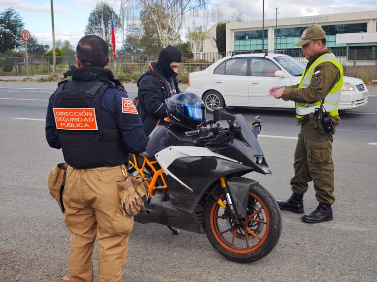 Seguridad Municipal y Carabineros refuerzan controles en ruta Temuco-Labranza por Fiestas Patrias