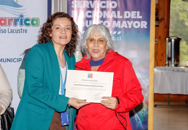 23 organizaciones de personas mayores de Villarrica reciben recursos del Fondo Nacional del Adulto Mayor